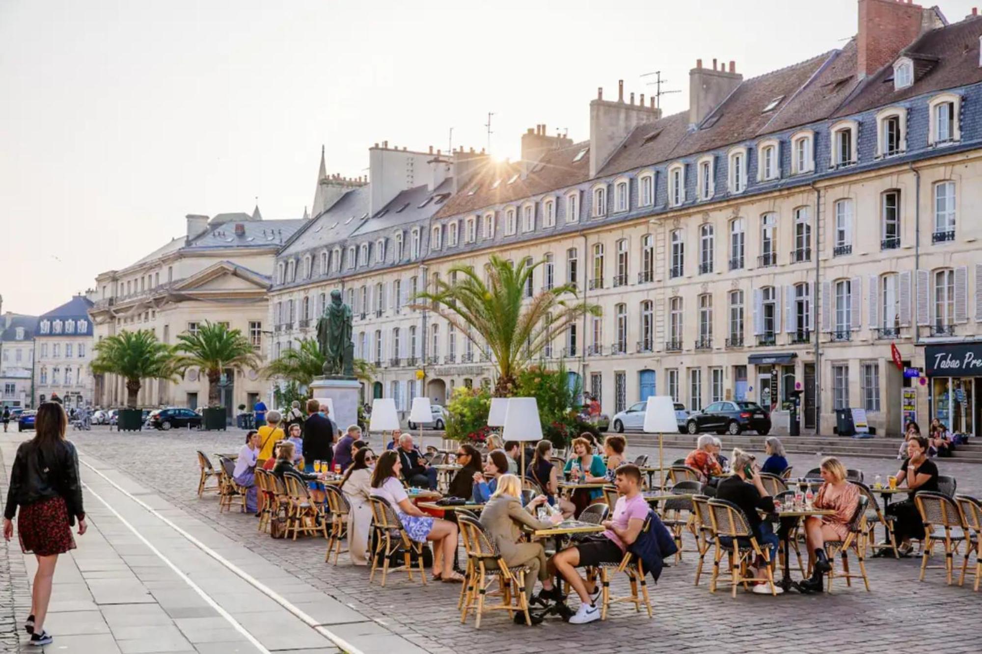 Le Port Enchante - Terrasse & Parking كان المظهر الخارجي الصورة